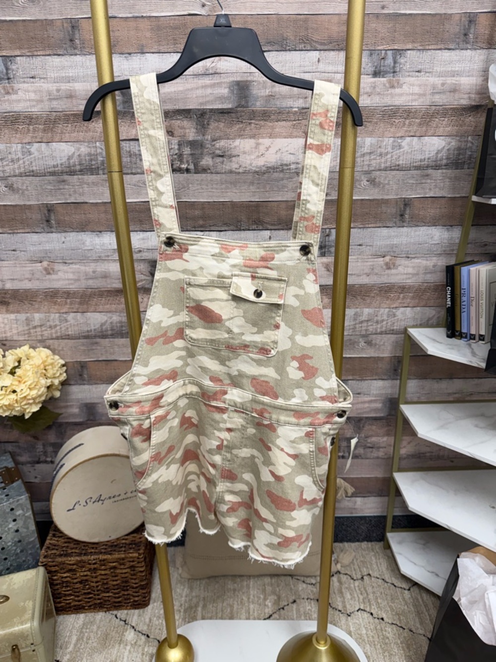 NWT Anthropologie Cream Camo Print Short Overalls XL